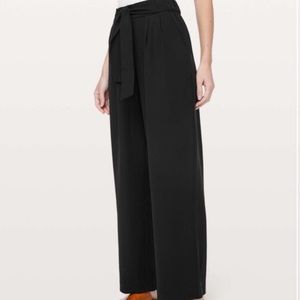 Lululemon | Noir Pant Wide Leg Pant